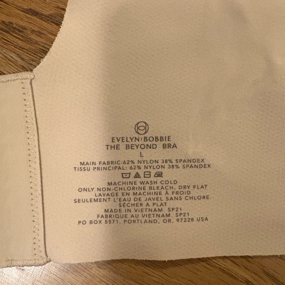 Evelyn & Bobbie The Beyond Bra. Size large. NWOT - Picture 5 of 5